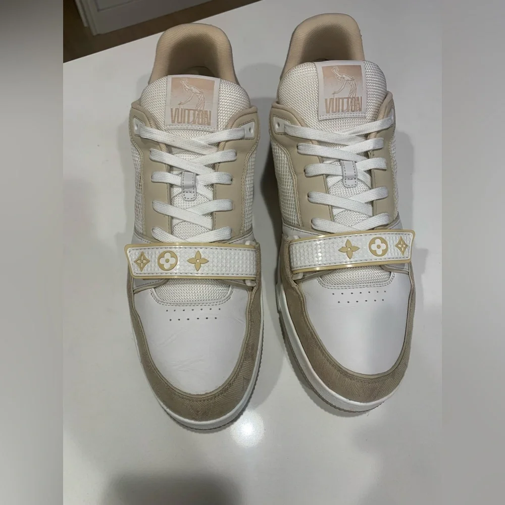 Louis Vuitton lv trainer tan monogram sneakers sz 11 LV us 12 strap - Picture 9 of 11